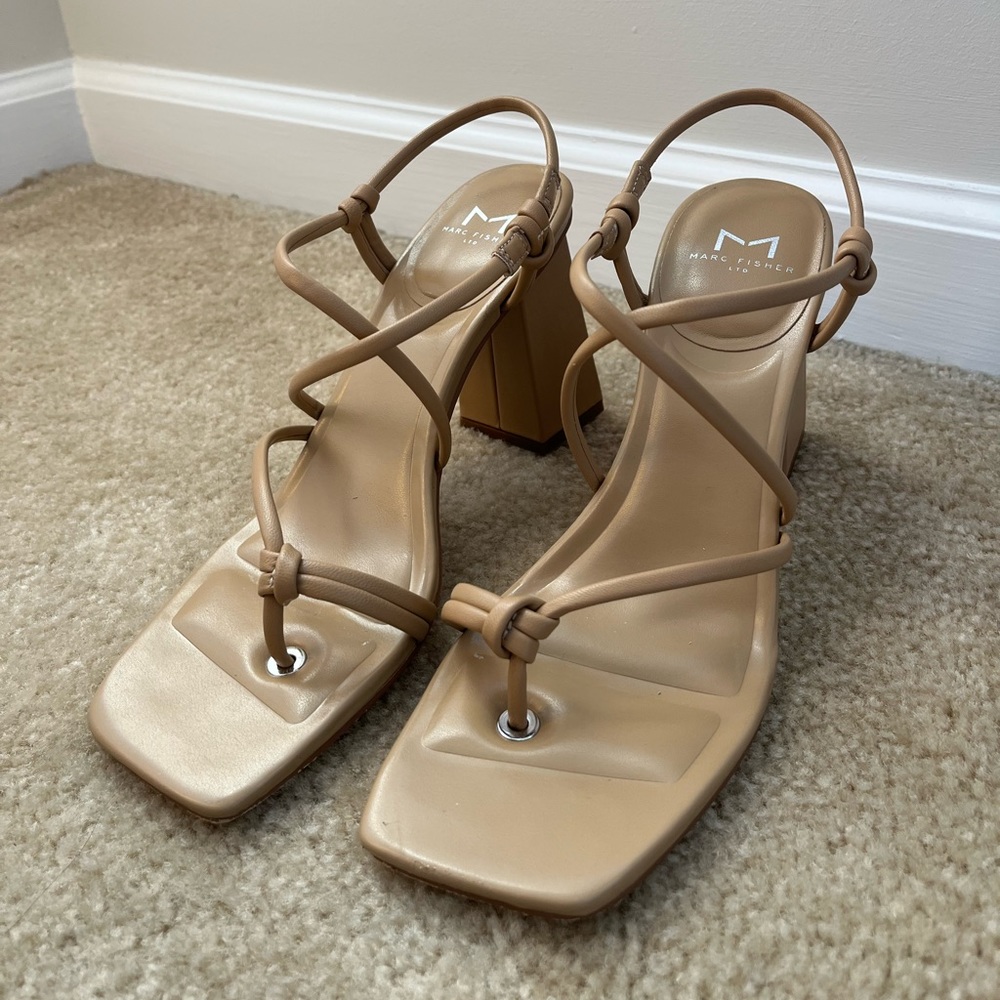 Marc Fisher Giada Sandal